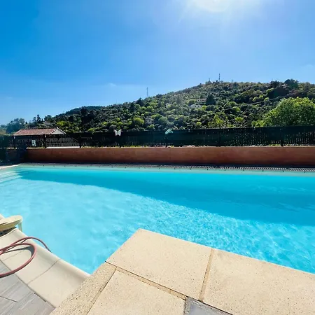 Le Domaine Des Oliviers Piscine Jacuzzi Sauna アパート